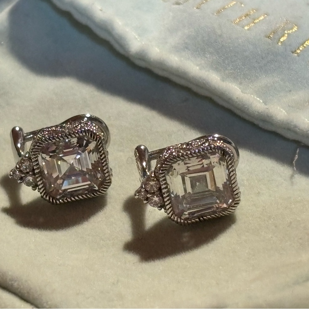 Judith Ripka crystal earrings - Picture 6 of 9